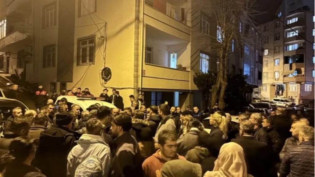 İstanbul Sarıyer’de Toprak Kayması! 6 Bina Boşaltıldı