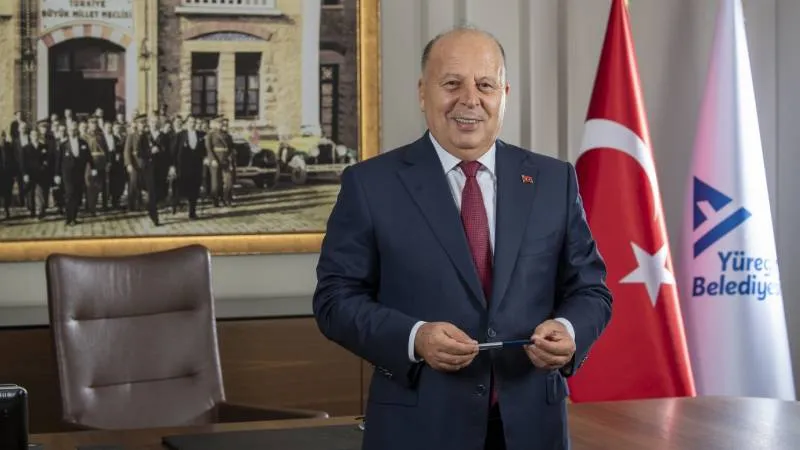 CHP’li Üreğir Belediye Başkanı Görevden Alındı