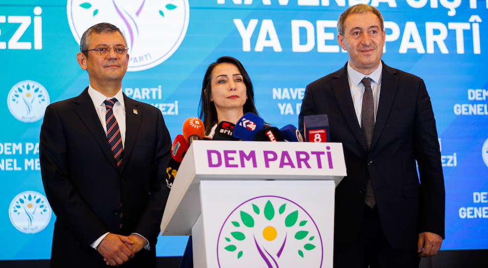 DEM Parti’den  Özgür Özel’in ‘Ara Seçim’ Planına Ret