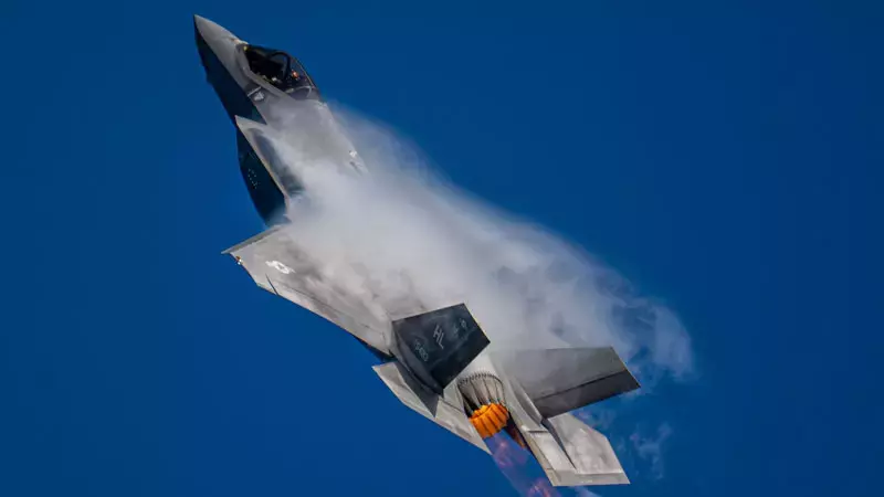 ABD’ye ait F-35 İran’da Düşürüldü: Pilotu Canlı Getirene Ödül