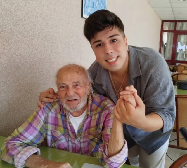 Bir ünlü daha bakımevine yerleşti