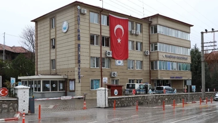 Yahşiyan Belediyesi’ne operasyon
