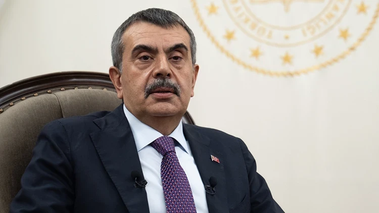 Okullarda ders süreleri 30 Dakika mı olacak ?