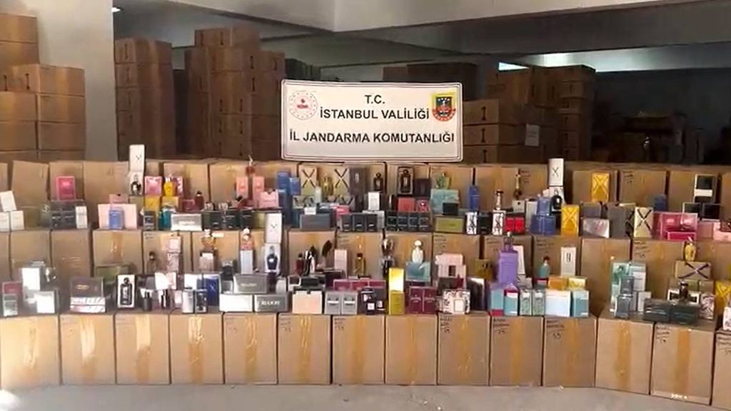 İstanbul’da sahte parfüm operasyonu