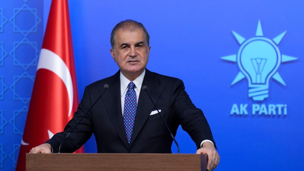 Ömer Çelik: Benzer olaylar başka ülkelerde de oluyor