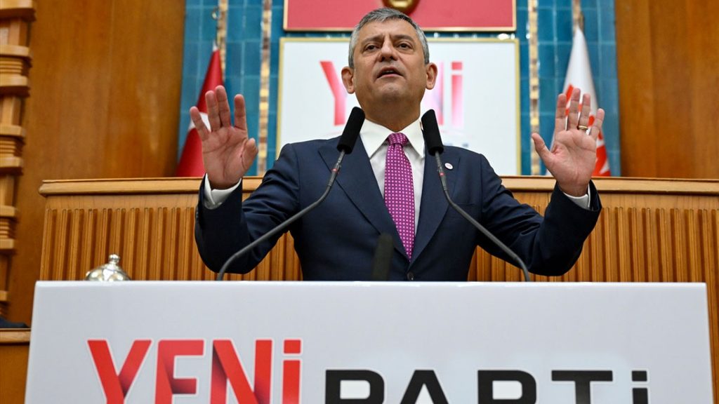 Yeni Parti’ye geçişler durmuyor 4 Belediye daha katıldı