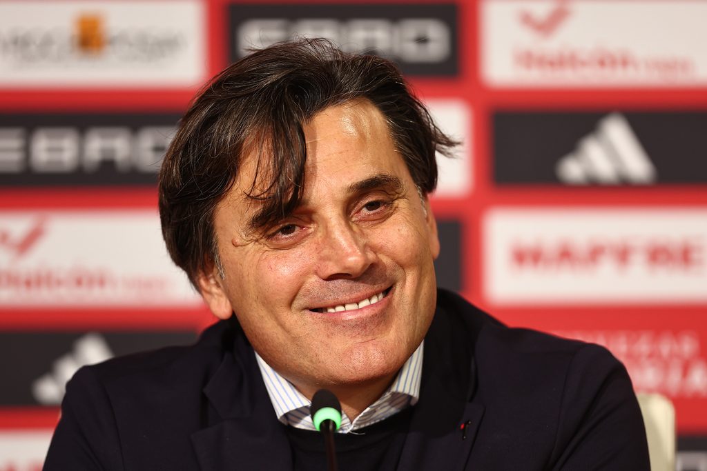 İstifası istenen Montella’dan cevap: Geleceğe umutla bakıyorum