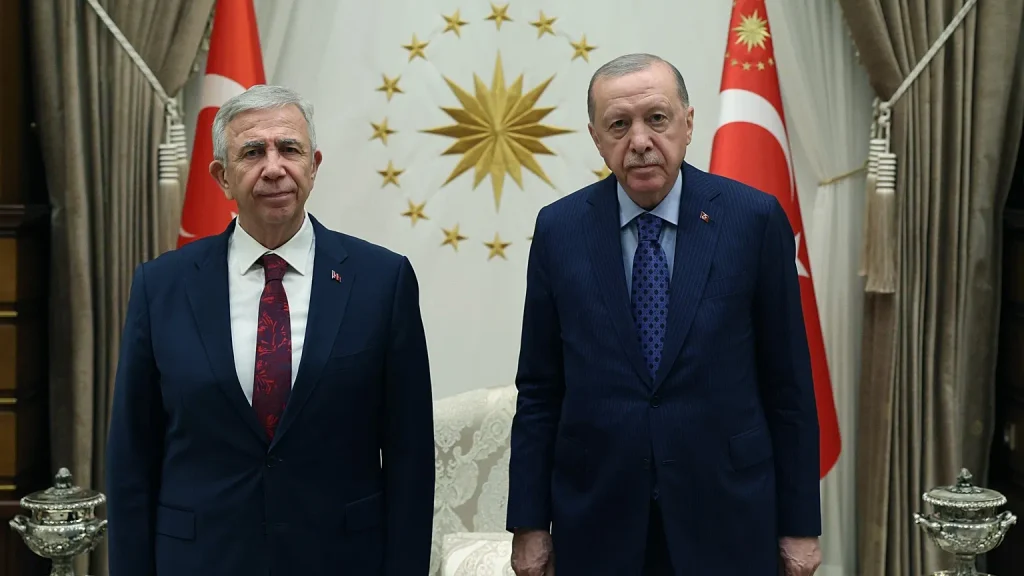Üç adaylı ankette Yavaş ile Erdoğan arasında 7,7 puan fark