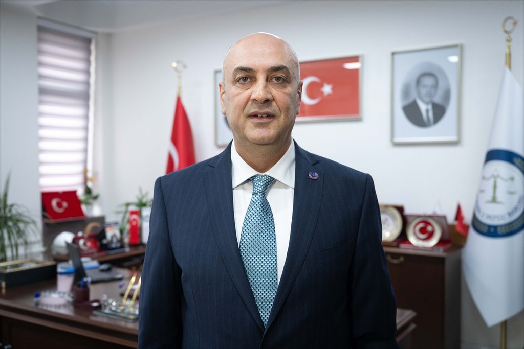 Baro Başkanı: 70 avukatı hakim ve savcı yaptık ,bakanlık bize ayrıcalık tanıdı